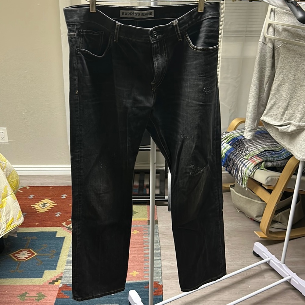 Men’s black express Kingston classic fit straight leg jeans- 33x32